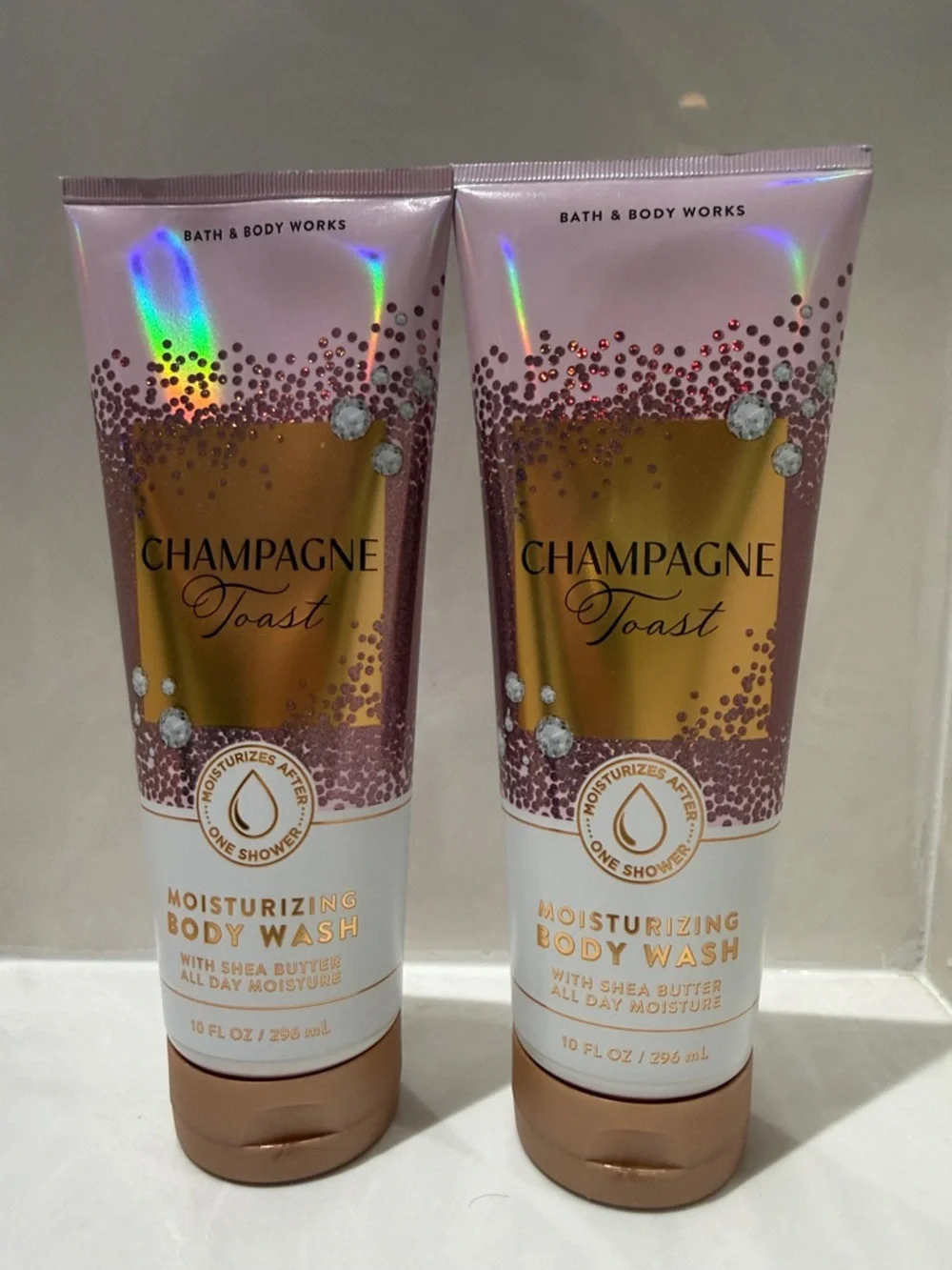 Bath & Body Works Champagne Toast Moisturizing Body Wash 2 - 10 FLOZ Full Size